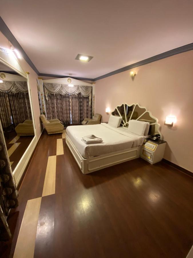 Hotel Venus Ooty Eksteriør billede